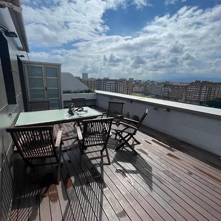 El Atico De La Playa Parking Gratis Appartement Gijón Buitenkant foto